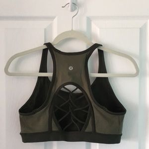 🍋🍋LULULEMON ATHLETIC SPORTS BRA🍋🍋